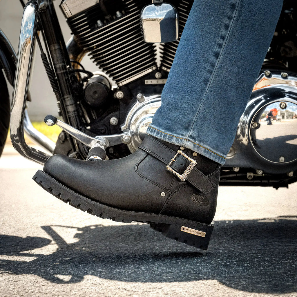 Hot Leathers Men's 8-inch Round Toe Engineer Leather Boot with Lug Sole BTM1008
