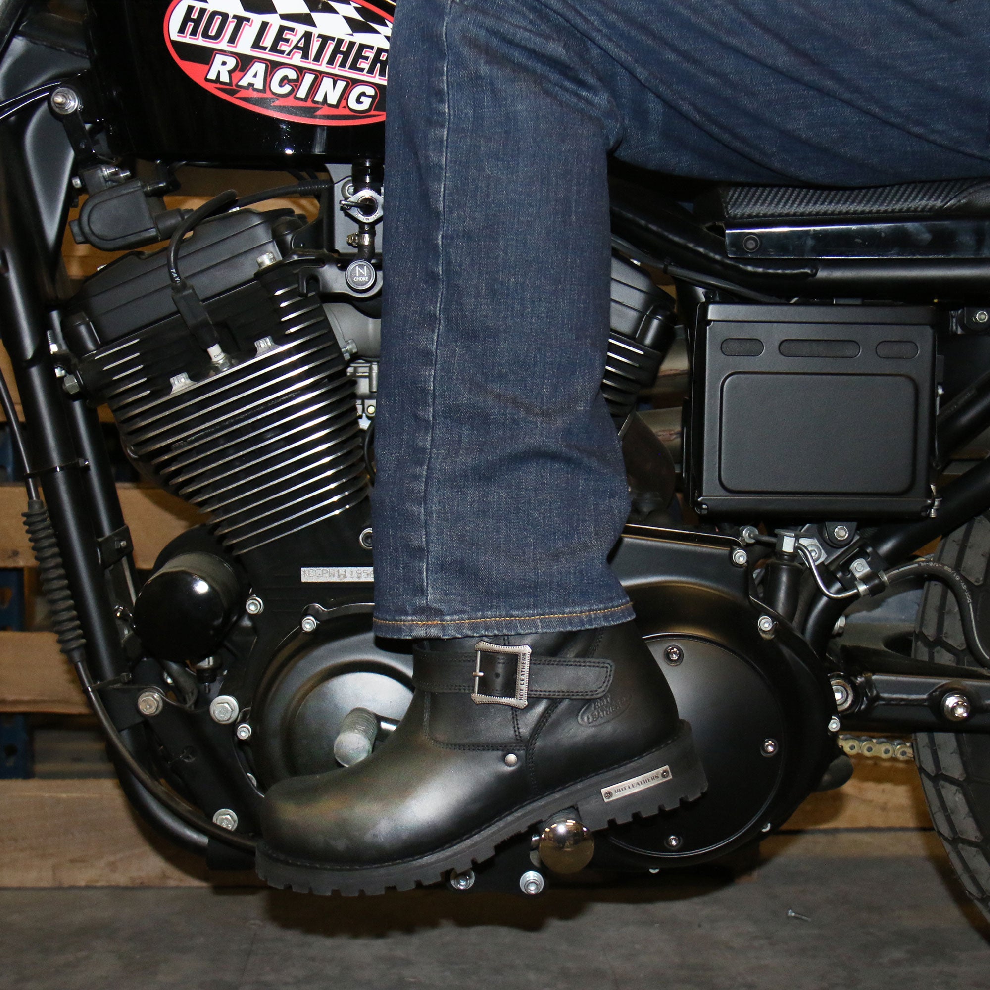 Hot Leathers Mens Wide Boots Leather with Lug Sole BTM1008W