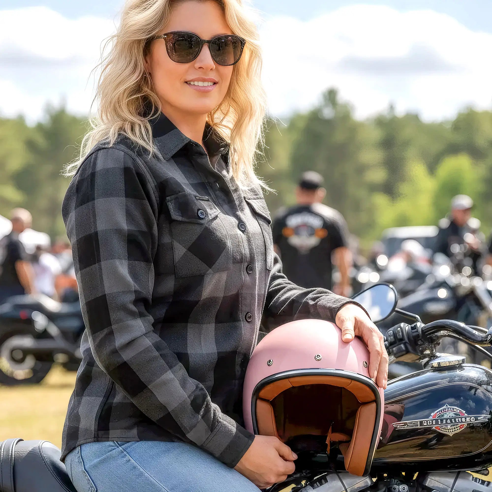 Hot Leathers FLL3001 Ladies Long Sleeve Cotton Black and Gray Flannel