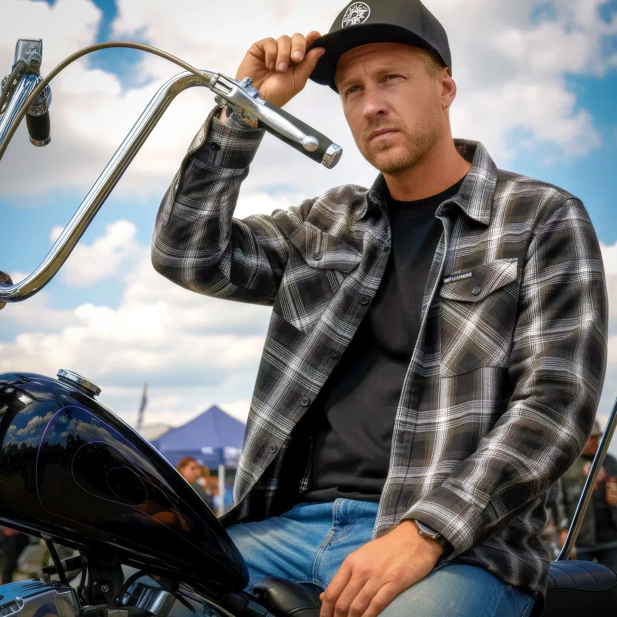 Hot Leathers FLM2023 Men's 'White and Black' Flannel Long Sleeve Shirt