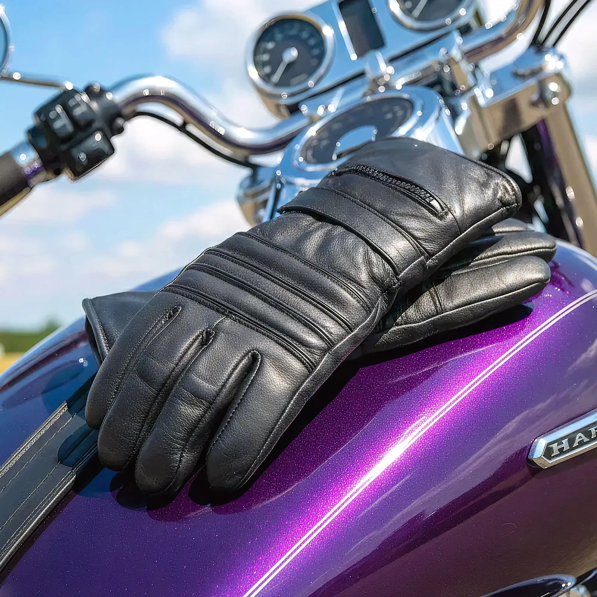 Hot Leathers GVM1001 Men's Black Leather Gauntlet Glove with Quilted Lining