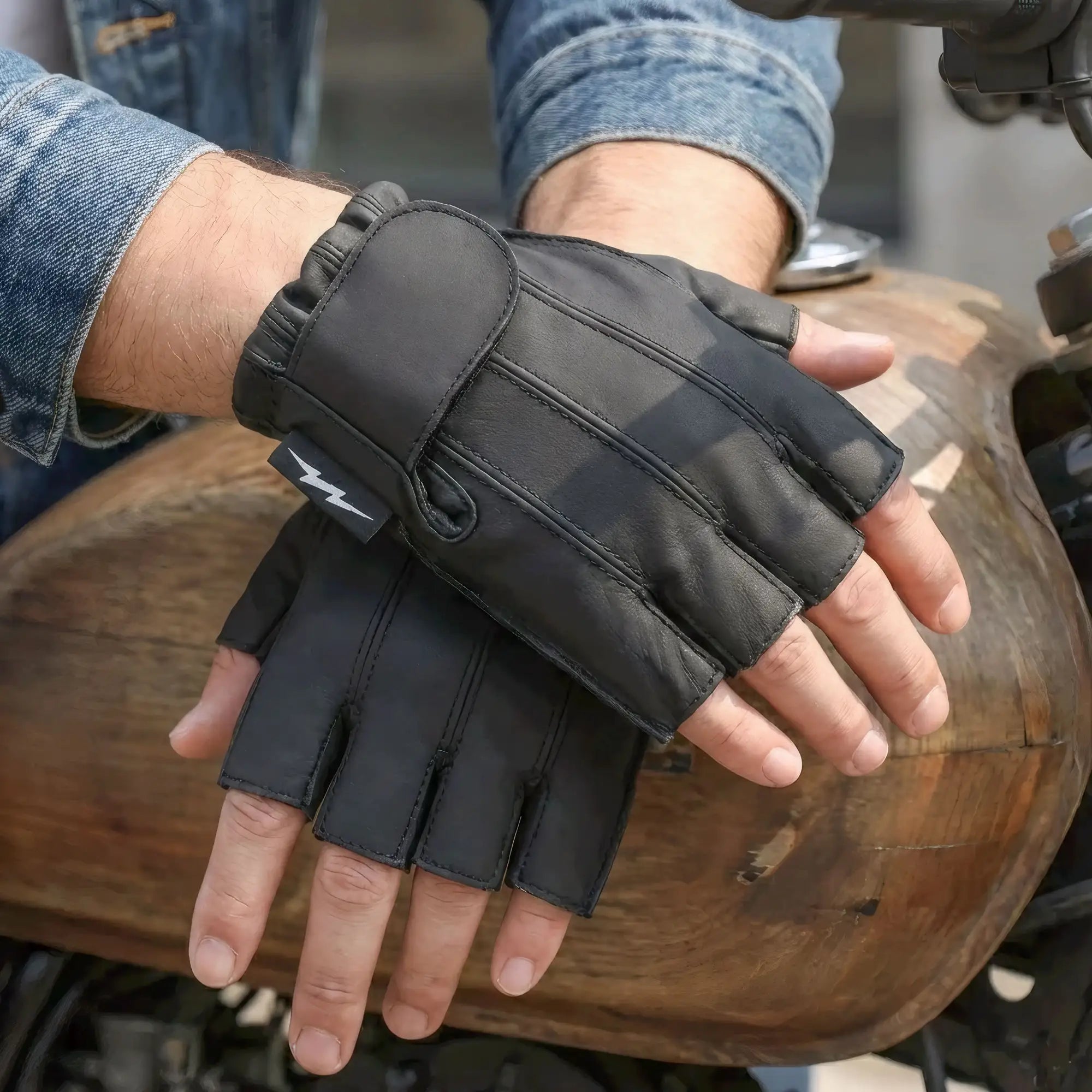 Hot Leathers Midnight Matte Fingerless Gloves