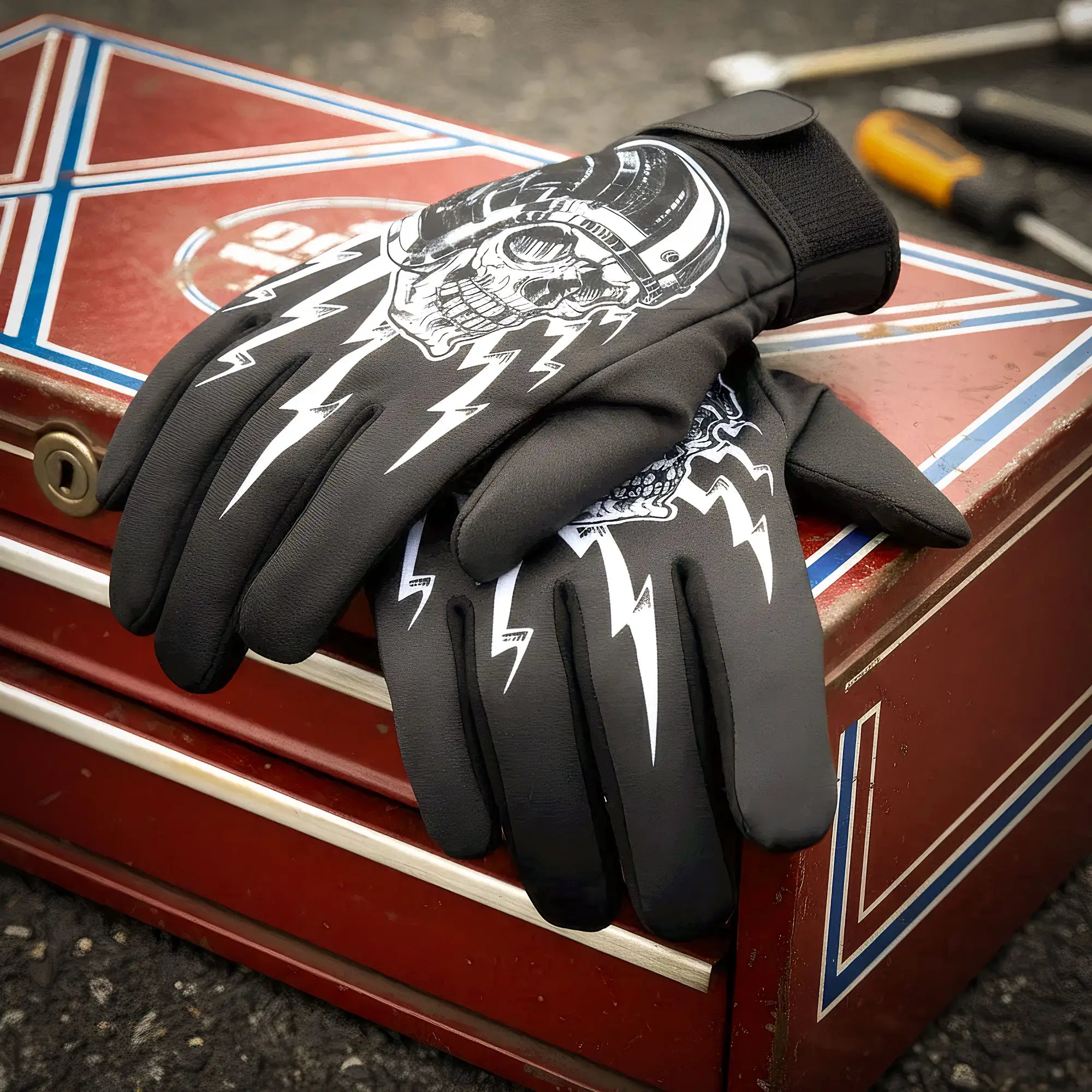 Hot Leathers GVM3005 Sublimated 3/4 Skull Mechanics Glove