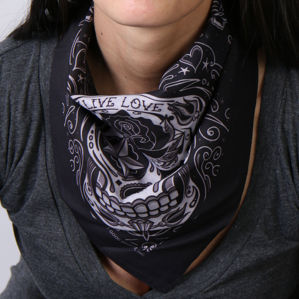 large skulls in black - spooky season Fabric large skulls in black - spooky season Fabric